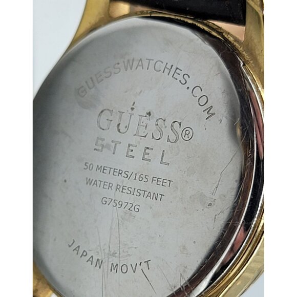 Guess Steel Mens Watch 39mm Gold Plated Case 7.25" Crocodile Leather Band VTG - Picture 4 of 16
